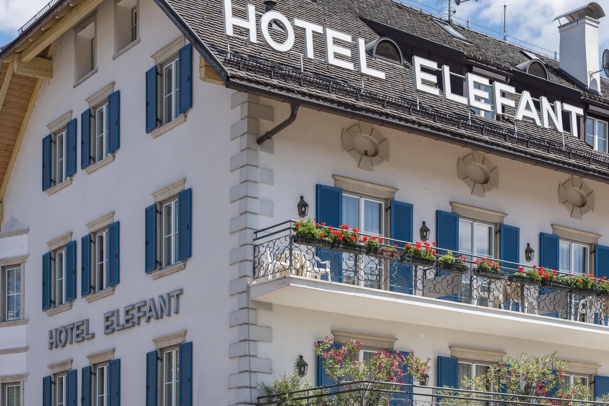 Hotel Elefant Ora / Auer Exterior photo